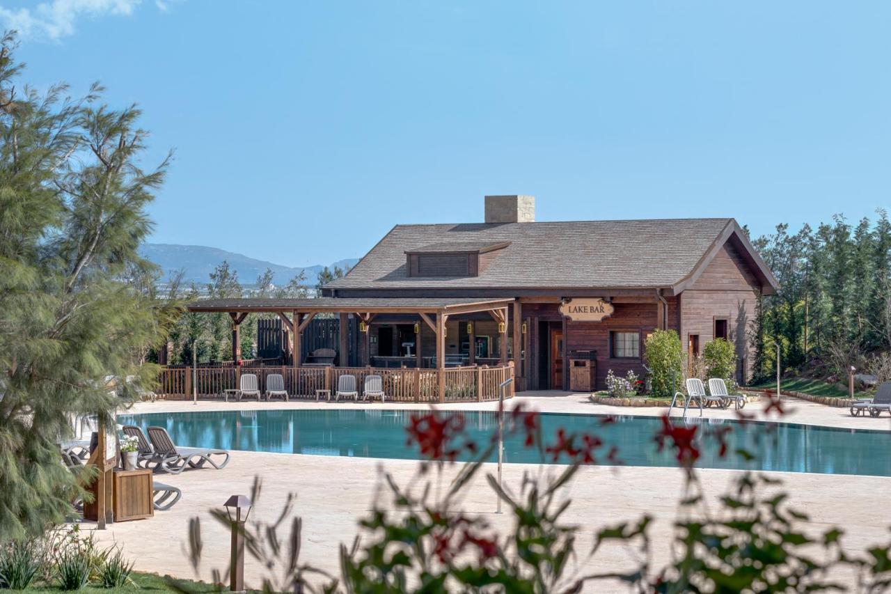 Portaventura Colorado Creek: Theme Park Access Included Hotel 4*