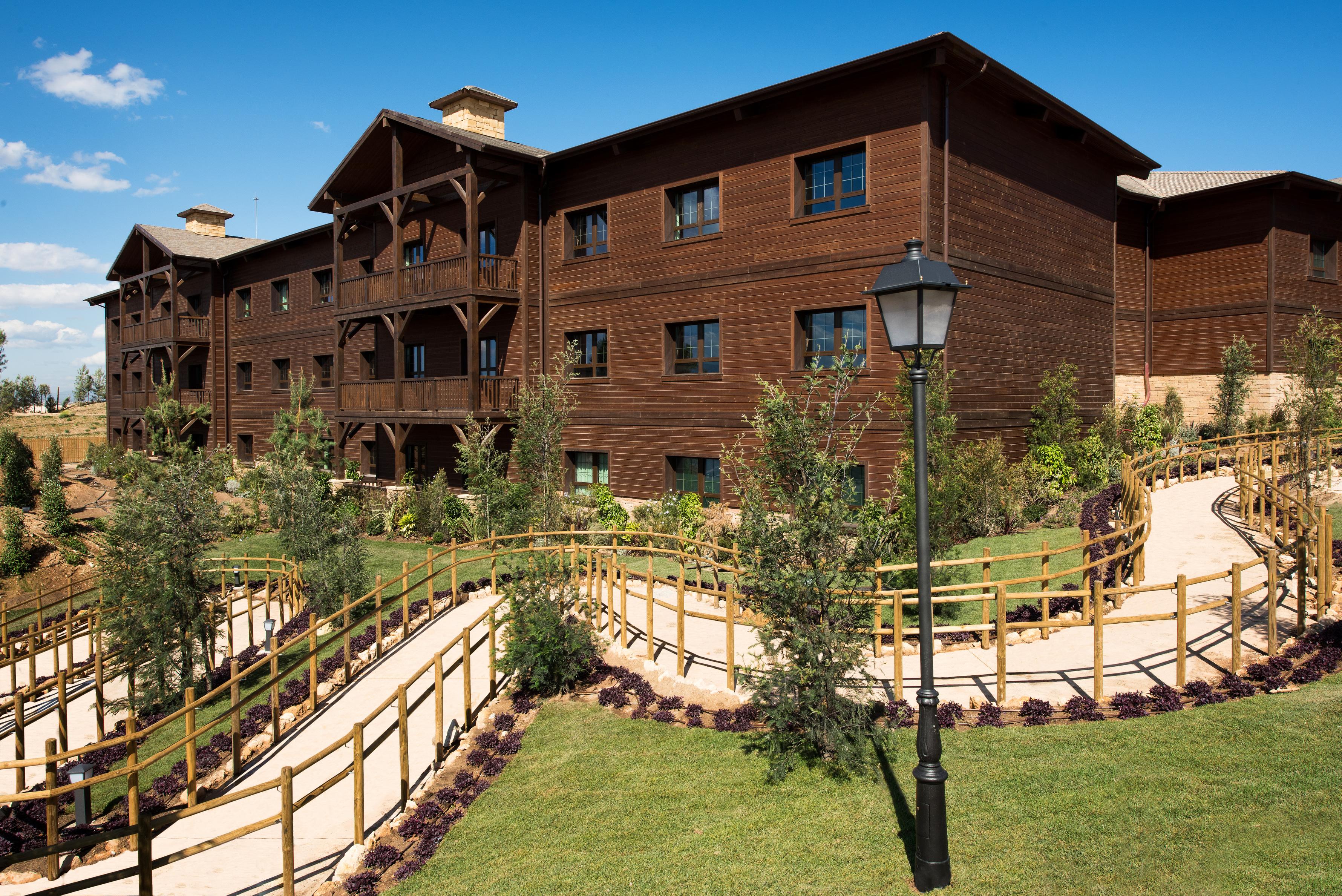 Hotel Portaventura Colorado Creek - Includes Unlimited Access To Portaventura Park & 1 Access To Ferrari Land 4*